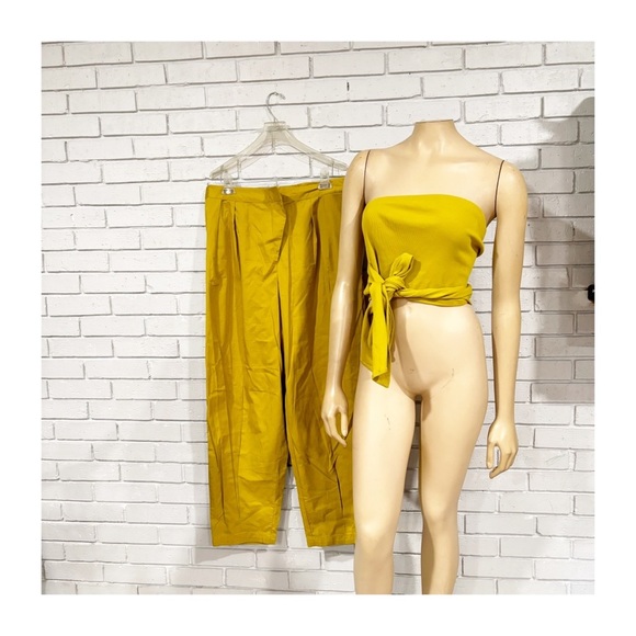 Amazon Women’s Stylish Mustard Set - Picture 6 of 15